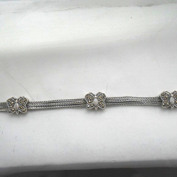 VINTAGE Genuine 925 Sterling Silver Balinese Butterfly Bracelet with Marcasite - Picture 5 of 12